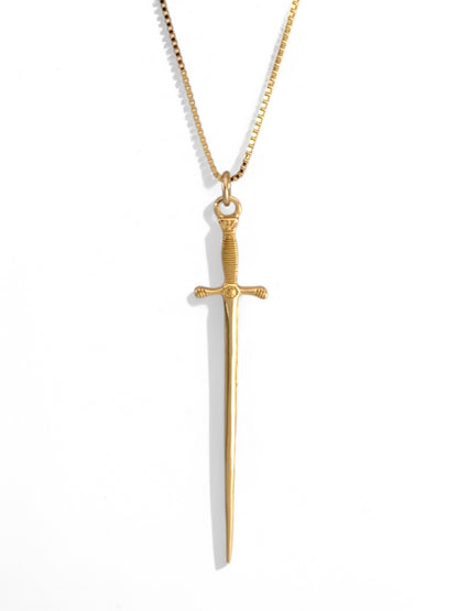 The Silvet Long Dagger Necklace