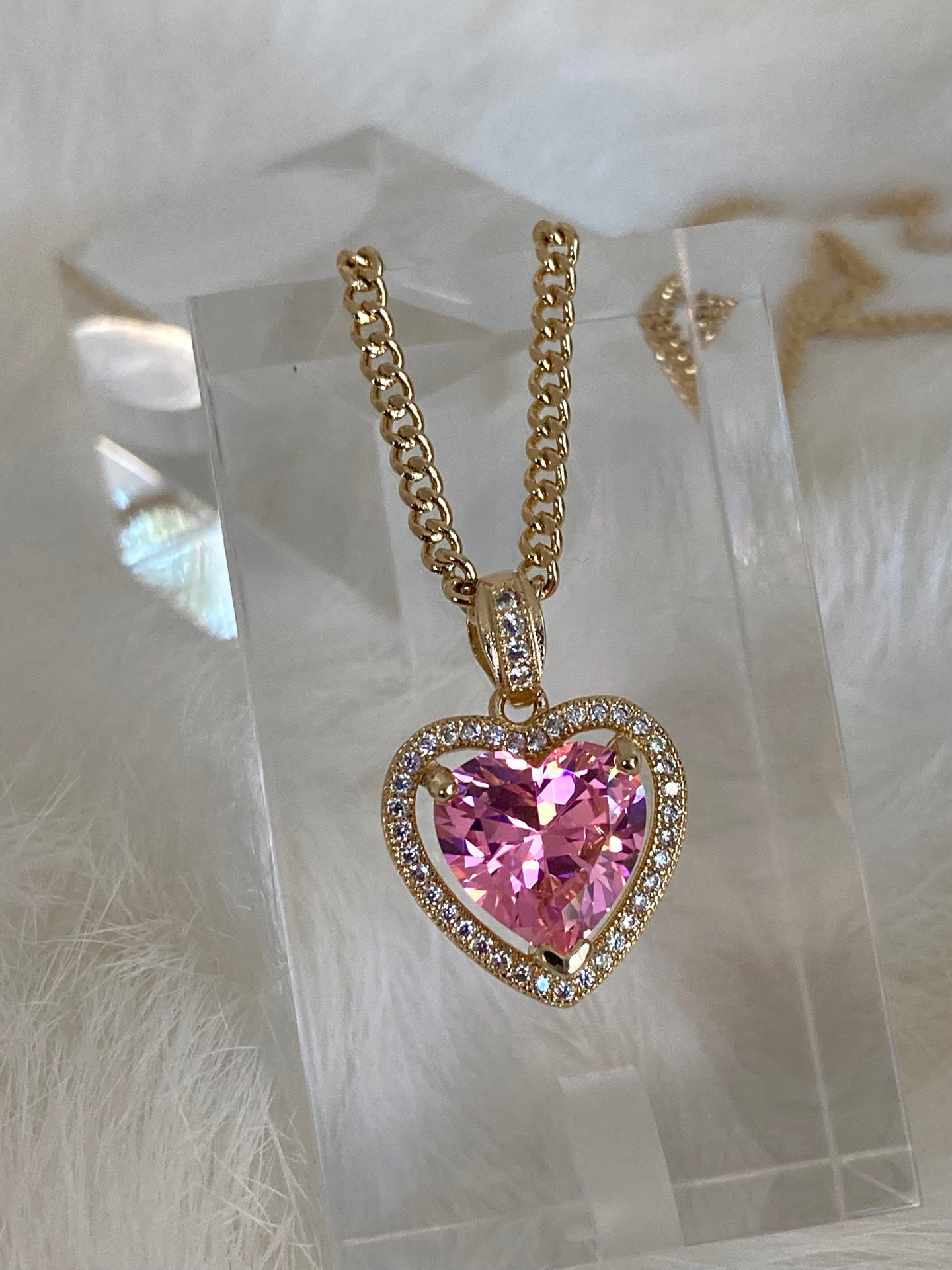 Pink Pink Pendant Necklaces